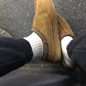 Meet your Posher, Henry